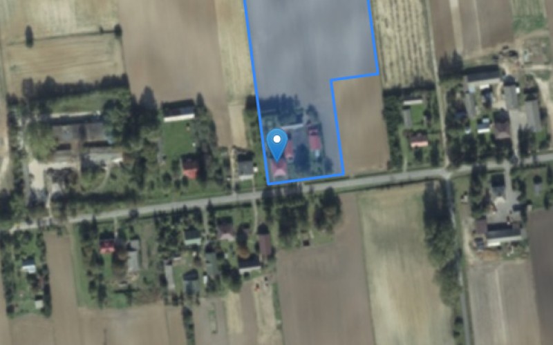 Dom w miejscowości Mircze, Mircze (lubelskie). Działka numer: 605/1. Domy. Mircze, 22-530, Mircze, (woj. lubelskie)