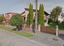 Dom w miejscowości Łeba, Majora Henryka Sucharskiego 3 (pomorskie). Działka numer: 596. Domy. Majora Henryka Sucharskiego 3, 84-360, Łeba, (woj. pomorskie)