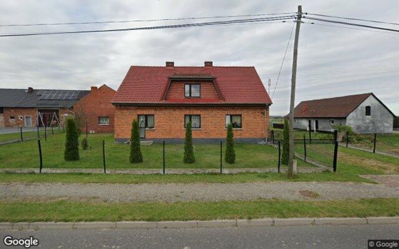 Dom w miejscowości Radłów, Oleska 42 (opolskie). Działka numer: 143. Domy. Oleska 42, 46-331, Radłów, (woj. opolskie)