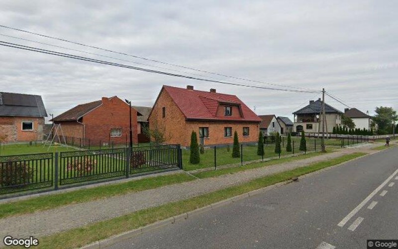 Dom w miejscowości Radłów, Oleska 42 (opolskie). Działka numer: 143. Domy. Oleska 42, 46-331, Radłów, (woj. opolskie)
