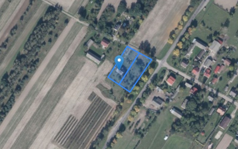 Dom w miejscowości Juliopol, Juliopol (lubelskie). Działki numer: 299/4, 299/5. Domy. Juliopol, 21-220, Juliopol, (woj. lubelskie)