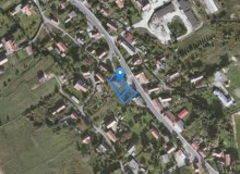 Dom w miejscowości Biedrzychowice, Biedrzychowice 81A (dolnośląskie). Działki numer: 524/4, 523/1. Domy. Biedrzychowice 81A, 59-830, Biedrzychowice, (woj. dolnośląskie)