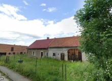 Dom w miejscowości Głoska, Lipowa 3 (dolnośląskie). Działki numer: 385/4, 451/1, 191/3, 191/2, 451/2, 357/2, 113, 322/2, 322/1. Domy. Lipowa 3, 55-330, Głoska, (woj. dolnośląskie)