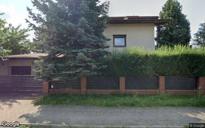 Dom w miejscowości Częstochowa, Wojciecha Kossaka 21 (śląskie). Działki numer: 70/1, 70/2. Domy. Wojciecha Kossaka 21, 42-202, Częstochowa, (woj. śląskie)