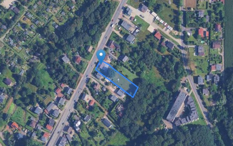 Dom w miejscowości Radlin, Rybnicka 202 (śląskie). Działka numer: 3304/301. Domy. Rybnicka 202, 44-310, Radlin, (woj. śląskie)