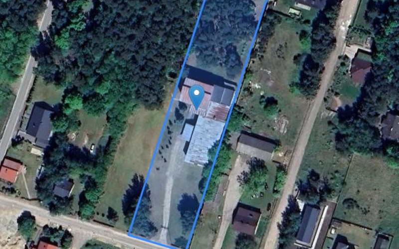 Dom w miejscowości Osowiec, Szkolna 12 (mazowieckie). Działka numer: 163/1. Domy. Szkolna 12, 96-321, Osowiec, (woj. mazowieckie)