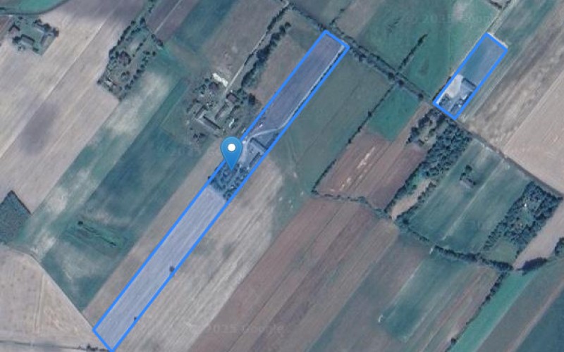 Dom w miejscowości Dołholiska, Dołholiska (lubelskie). Działki numer: 170, 141. Domy. Dołholiska, 21-580, Dołholiska, (woj. lubelskie)