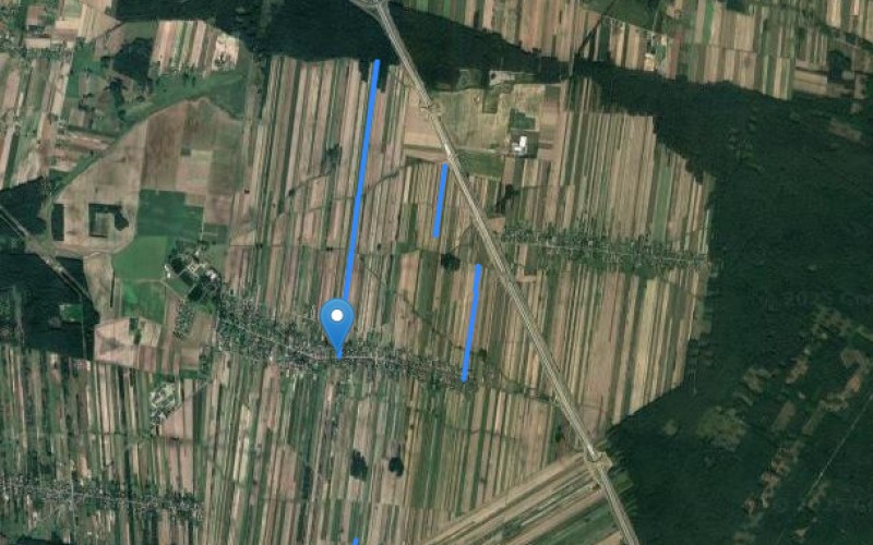 Dom w miejscowości Osiny, Osiny 83 (lubelskie). Działki numer: 1648, 2045, 84, 1828, 2101, 171/1, 2449, 171/4, 171/5, 171/6, 273/1, 273/2, 273/3, 273/4. Domy. Osiny 83, 24-103, Osiny, (woj. lubelskie)