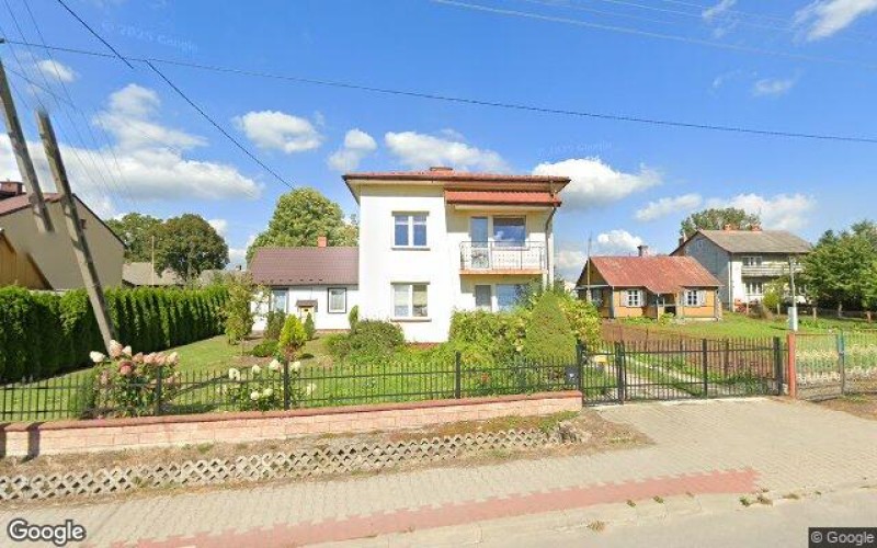 Dom w miejscowości Osiny, Osiny 83 (lubelskie). Działki numer: 1648, 2045, 84, 1828, 2101, 171/1, 2449, 171/4, 171/5, 171/6, 273/1, 273/2, 273/3, 273/4. Domy. Osiny 83, 24-103, Osiny, (woj. lubelskie)