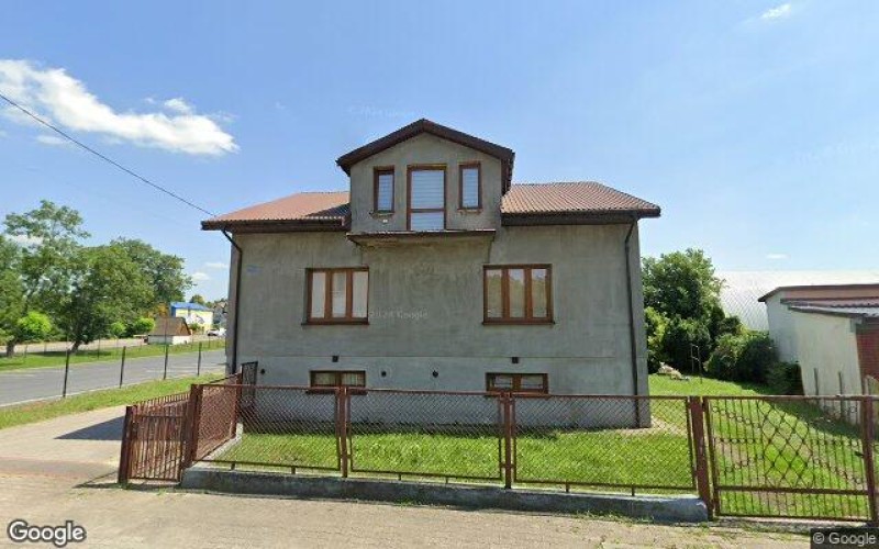 Dom w miejscowości Łosice, Stanisława Moniuszki 10 (mazowieckie). Działki numer: 587/2, 585/6. Domy. Stanisława Moniuszki 10, 08-200, Łosice, (woj. mazowieckie)