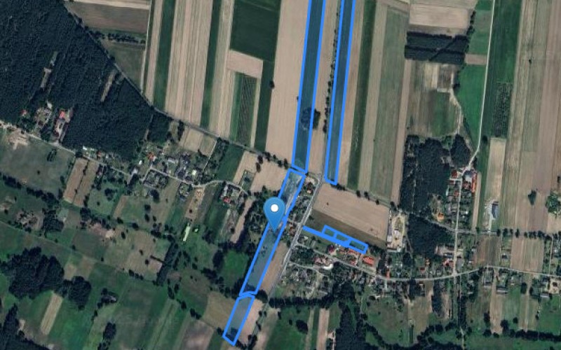 Dom w miejscowości Ralewice, Ralewice (łódzkie). Działki numer: 32/2, 165, 385/2, 399/2, 399/3, 399/4, 399/9, 600, 601, 163/2. Domy. Ralewice, 99-232, Ralewice, (woj. łódzkie)