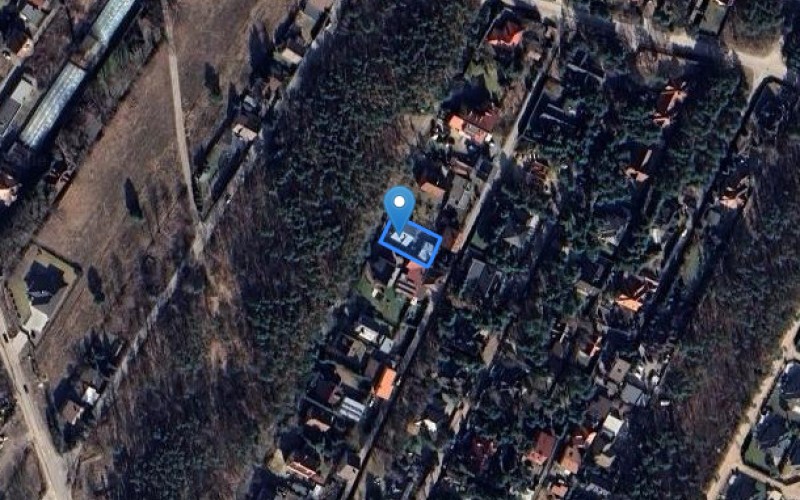 Dom w miejscowości Chotomów, Partyzantów 58 (mazowieckie). Działka numer: 815/19. Domy. Partyzantów 58, 05-123, Chotomów, (woj. mazowieckie)