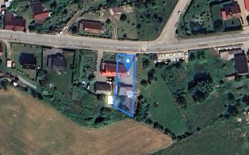 Dom w miejscowości Borzytuchom, Zwycięstwa 11 (pomorskie). Działka numer: 393/3. Domy. Zwycięstwa 11, 77-141, Borzytuchom, (woj. pomorskie)