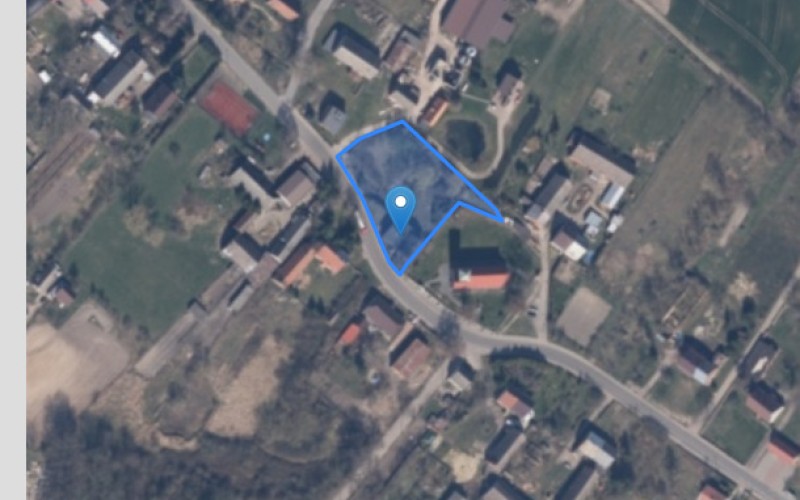 Dom w miejscowości Piaseczno, Piaseczno 105 (zachodniopomorskie). Działka numer: 335. Domy. Piaseczno 105, 74-110, Piaseczno, (woj. zachodniopomorskie)