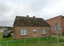 Dom w miejscowości Starokrzepice, Oleska 75 (śląskie). Działki numer: 1349/1, 1253. Oleska 75, 42-161, Starokrzepice, (woj. śląskie)