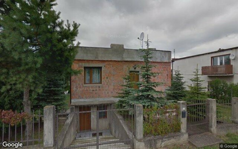 Dom w miejscowości Gniezno, Romualda Traugutta 28 (wielkopolskie). Działki numer: 61/15, 61/14. Domy. Romualda Traugutta 28, 62-200, Gniezno, (woj. wielkopolskie)