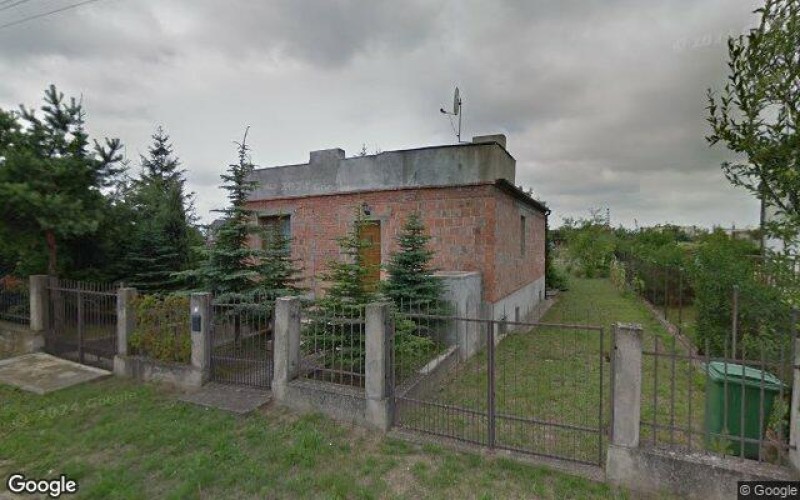 Dom w miejscowości Gniezno, Romualda Traugutta 28 (wielkopolskie). Działki numer: 61/15, 61/14. Domy. Romualda Traugutta 28, 62-200, Gniezno, (woj. wielkopolskie)