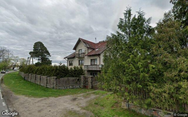 Dom w miejscowości Zamek Kiszewski, Zamek Kiszewski 13A (pomorskie). Działki numer: 125/1, 125/4. Domy. Zamek Kiszewski 13A, 83-430, Zamek Kiszewski, (woj. pomorskie)