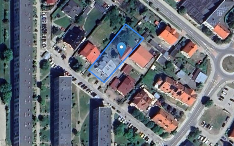 Dom w miejscowości Bielawa, Osiedlowa 3 (dolnośląskie). Działka numer: 410. Domy. Osiedlowa 3, 58-260, Bielawa, (woj. dolnośląskie)