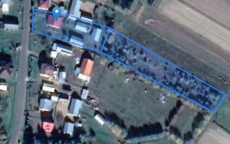 Dom w miejscowości Krowica Sama, Krowica Sama 71 (podkarpackie). Działki numer: 666, 667. Domy. Krowica Sama 71, 37-625, Krowica Sama, (woj. podkarpackie)