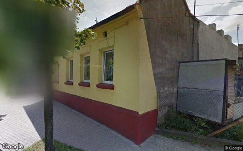 Dom w miejscowości Radomsko, Wilsona 2 (łódzkie). Działki numer: 34/1, 16. Domy. Wilsona 2, 97-500, Radomsko, (woj. łódzkie)