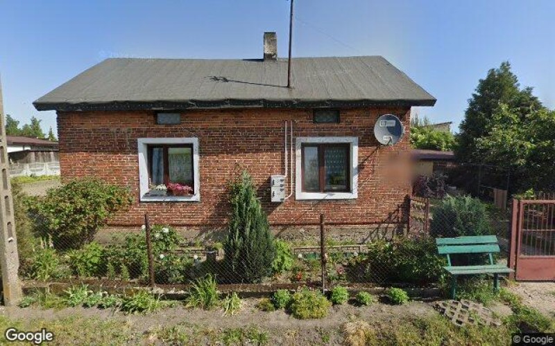 Dom w miejscowości Gole, Gole 19 (mazowieckie). Działki numer: 121, 246. Domy. Gole 19, 96-314, Gole, (woj. mazowieckie)