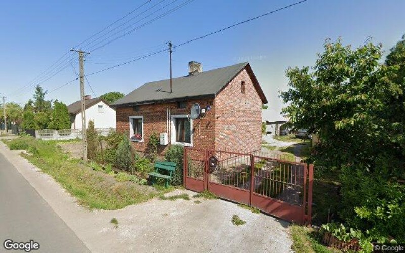 Dom w miejscowości Gole, Gole 19 (mazowieckie). Działki numer: 121, 246. Domy. Gole 19, 96-314, Gole, (woj. mazowieckie)