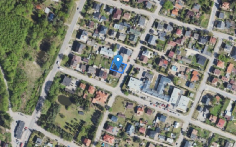 Dom w miejscowości Pułtusk, Uzdrowiskowa 7B (mazowieckie). Działka numer: 72. Domy. Uzdrowiskowa 7B, 06-100, Pułtusk, (woj. mazowieckie)