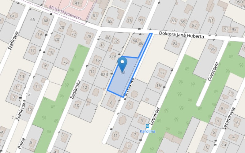 Dom w miejscowości Karolina, Doktora Jana Huberta 88 (mazowieckie). Działka numer: 822/4. Domy. Doktora Jana Huberta 88, 05-300, Karolina, (woj. mazowieckie)