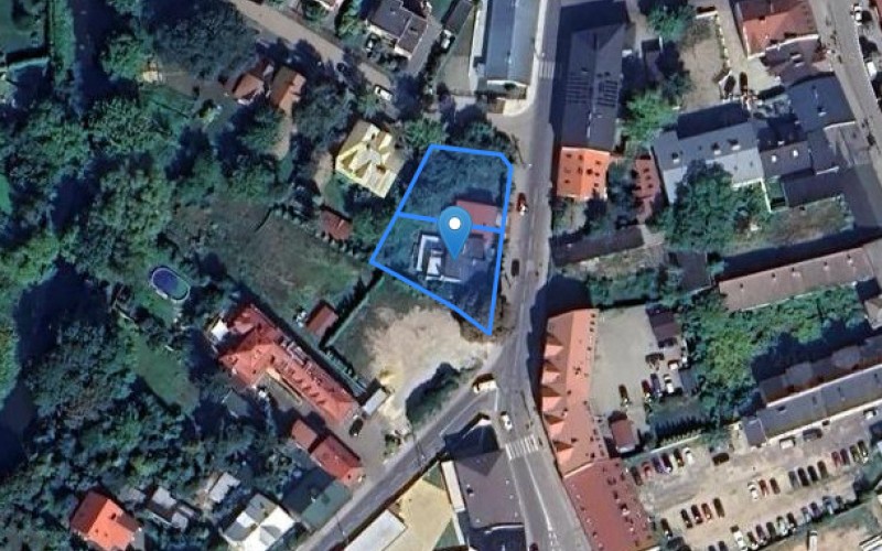 Dom w miejscowości Skierniewice, Plac Świętego Floriana 4A (łódzkie). Działki numer: 177, 178. Domy. Plac Świętego Floriana 4A, 96-100, Skierniewice, (woj. łódzkie)