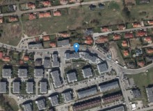 Miejsce postojowe w miejscowości Warszawa, Leona Berensona 12/ miejsca postojowe 55, 73 (mazowieckie). Leona Berensona 12/ miejsca postojowe 55, 73, 03-287, Warszawa, (woj. mazowieckie)