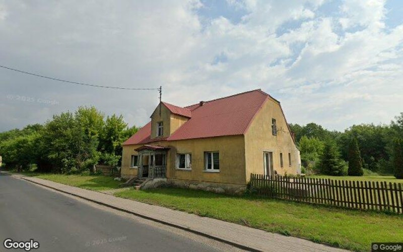 Dom w miejscowości Trląg, Trląg (kujawsko-pomorskie). Działka numer: 43/1. Domy. Trląg, 88-160, Trląg, (woj. kujawsko-pomorskie)