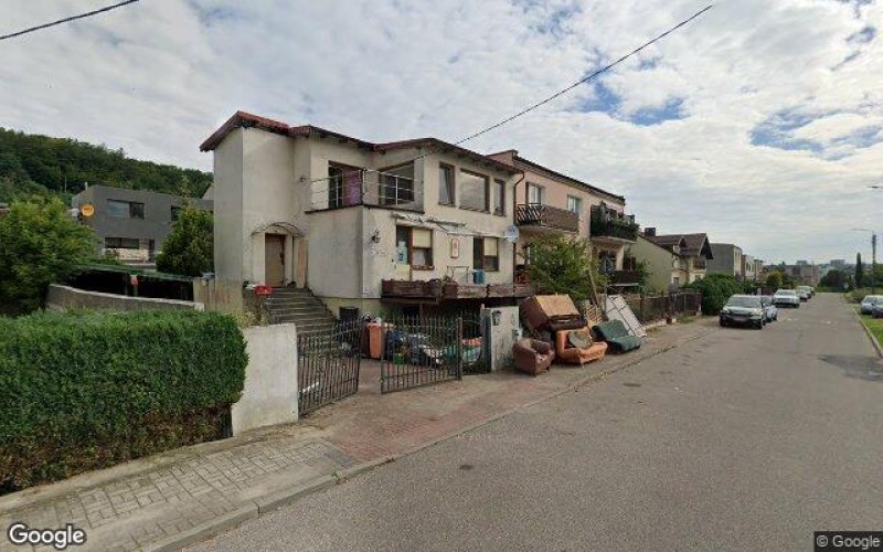 Dom w miejscowości Gdynia, Wieluńska 84 (pomorskie). Działka numer: 246. Domy. Wieluńska 84, 81-503, Gdynia, (woj. pomorskie)