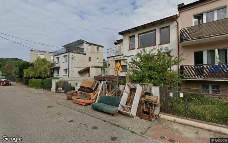 Dom w miejscowości Gdynia, Wieluńska 84 (pomorskie). Działka numer: 246. Domy. Wieluńska 84, 81-503, Gdynia, (woj. pomorskie)