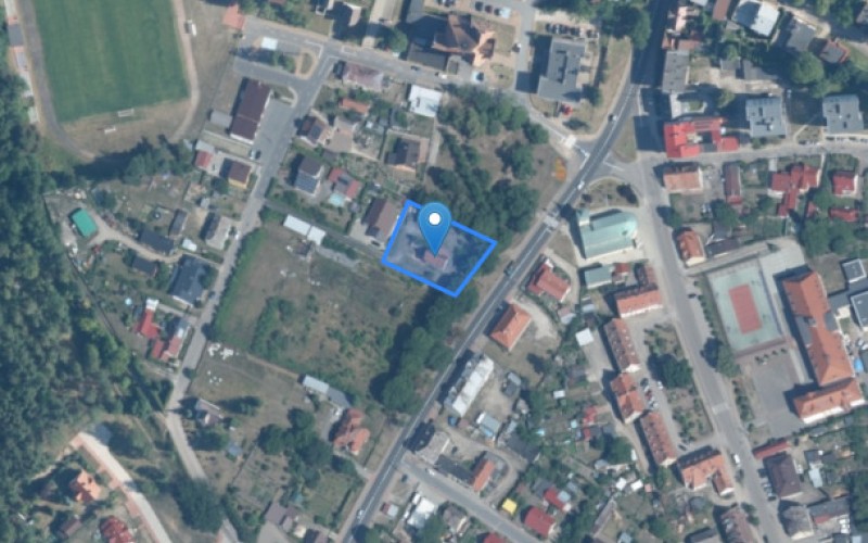 Dom w miejscowości Człopa, Zwycięstwa Wojska Polskiego 2 (zachodniopomorskie). Działka numer: 18/2. Domy. Zwycięstwa Wojska Polskiego 2, 78-630, Człopa, (woj. zachodniopomorskie)