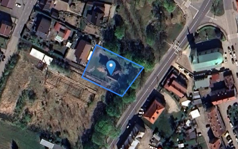 Dom w miejscowości Człopa, Zwycięstwa Wojska Polskiego 2 (zachodniopomorskie). Działka numer: 18/2. Domy. Zwycięstwa Wojska Polskiego 2, 78-630, Człopa, (woj. zachodniopomorskie)