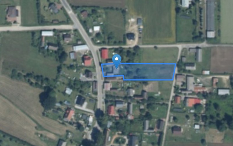 Dom w miejscowości Sieciemin, Sieciemin 27 (zachodniopomorskie). Działka numer: 124. Domy. Sieciemin 27, 76-004, Sieciemin, (woj. zachodniopomorskie)