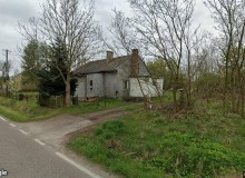 Dom w miejscowości Sulerzyż, Sulerzyż (mazowieckie). Działki numer: 384, 267/2, 373. Domy. Sulerzyż, 06-452, Sulerzyż, (woj. mazowieckie)