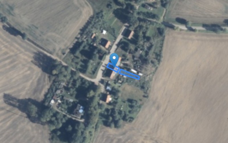 Dom w miejscowości Piniewo, Piniewo 2C (warmińsko-mazurskie). Działki numer: 43, 51. Domy. Piniewo 2C, 14-400, Piniewo, (woj. warmińsko-mazurskie)