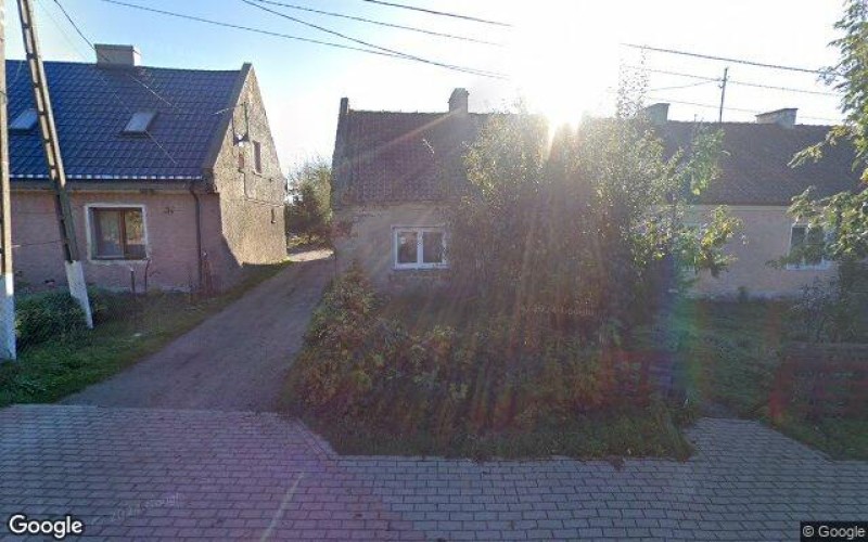 Dom w miejscowości Piniewo, Piniewo 2C (warmińsko-mazurskie). Działki numer: 43, 51. Domy. Piniewo 2C, 14-400, Piniewo, (woj. warmińsko-mazurskie)