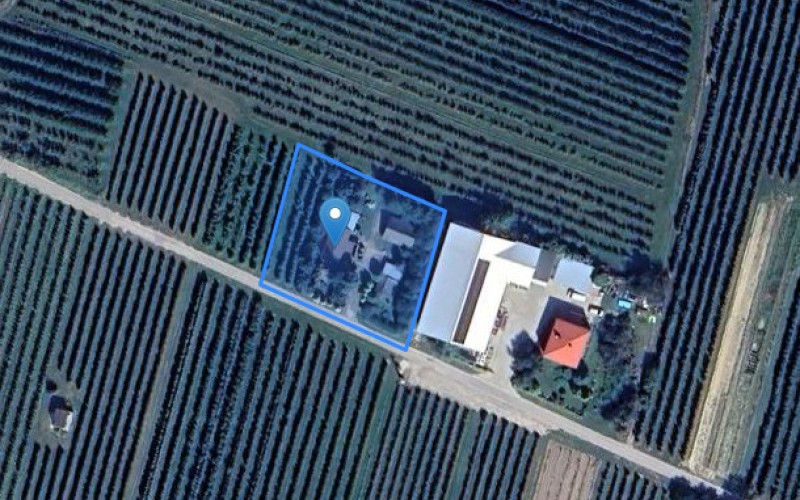 Dom w miejscowości Śmiechowice, Śmiechowice 69 (świętokrzyskie). Działka numer: 15. Domy. Śmiechowice 69, 27-600, Śmiechowice, (woj. świętokrzyskie)