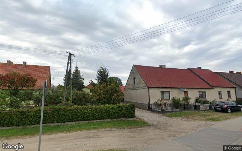 Dom w miejscowości Marunowo, Marunowo 4 (wielkopolskie). Działka numer: 100/1. Domy. Marunowo 4, 64-705, Marunowo, (woj. wielkopolskie)