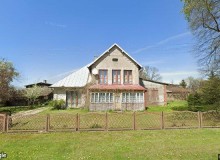 Dom w miejscowości Głuszynko, Głuszynko 10 (pomorskie). Działki numer: 106, 108/1, 47/1. Głuszynko 10, 76-230, Głuszynko, (woj. pomorskie)