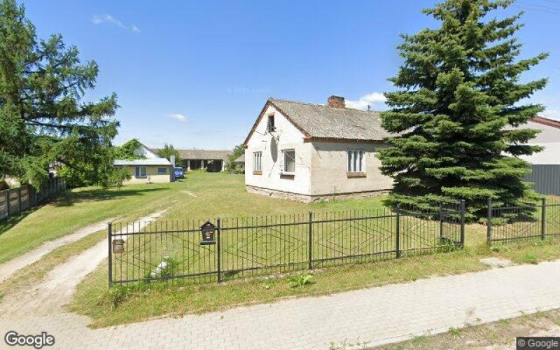 Dom w miejscowości Bereza, Bereza 7 (lubelskie). Działki numer: 92, 5/4. Domy. Bereza 7, 21-560, Bereza, (woj. lubelskie)