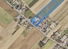 Dom w miejscowości Broniszewice, Broniszewice 151 (wielkopolskie). Działki numer: 120/2, 120/3. Broniszewice 151, 63-304, Broniszewice, (woj. wielkopolskie)