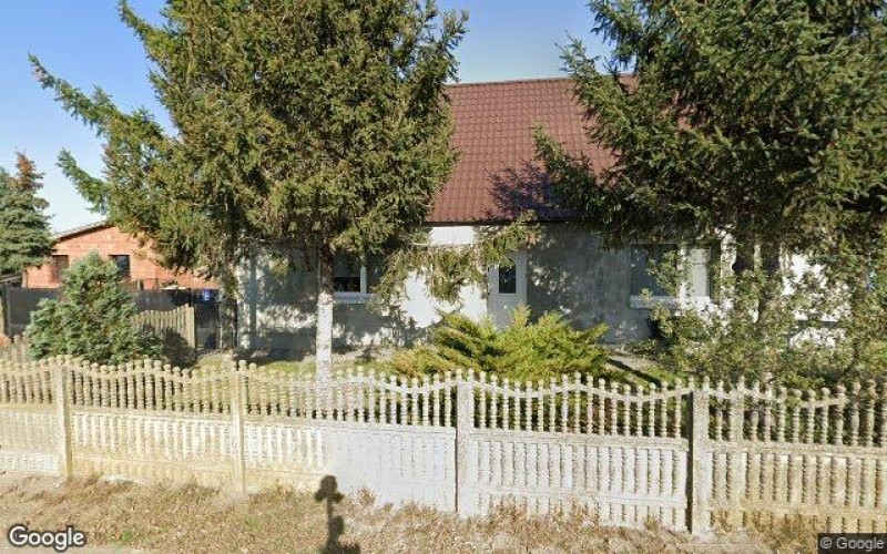 Dom w miejscowości Broniszewice, Broniszewice 151 (wielkopolskie). Działki numer: 120/2, 120/3. Domy. Broniszewice 151, 63-304, Broniszewice, (woj. wielkopolskie)