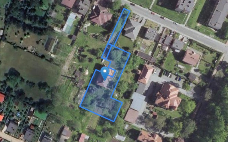 Dom w miejscowości Prudnik, Strzelecka 7 (opolskie). Działki numer: 999/3, 509/3, 1000/3. Domy. Strzelecka 7, 48-200, Prudnik, (woj. opolskie)