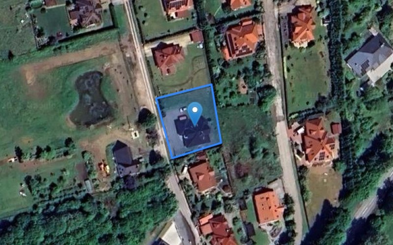 Dom w miejscowości Elbląg, Jarzębinowa 6 (warmińsko-mazurskie). Działka numer: 56/12. Domy. Jarzębinowa 6, 82-300, Elbląg, (woj. warmińsko-mazurskie)