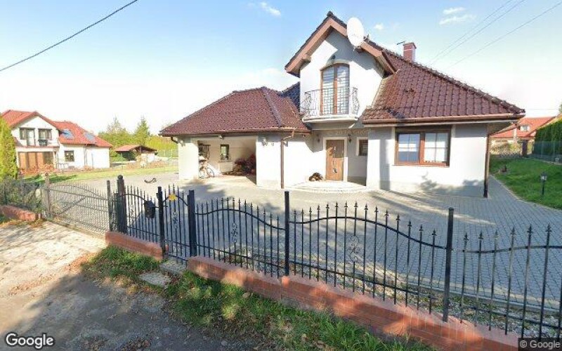 Dom w miejscowości Elbląg, Jarzębinowa 6 (warmińsko-mazurskie). Działka numer: 56/12. Domy. Jarzębinowa 6, 82-300, Elbląg, (woj. warmińsko-mazurskie)