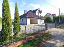 Dom w miejscowości Elbląg, Jarzębinowa 6 (warmińsko-mazurskie). Działka numer: 56/12. Jarzębinowa 6, 82-300, Elbląg, (woj. warmińsko-mazurskie)